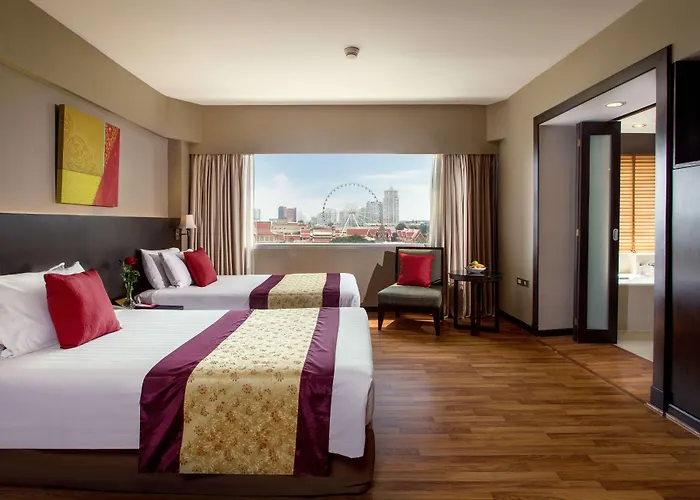 Hotel Ramada Plaza By Wyndham Menam Riverside Banguecoque