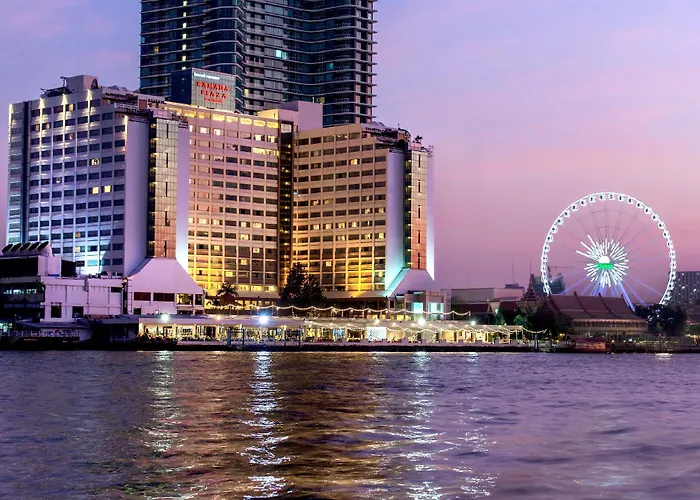 Ramada Plaza By Wyndham Menam Riverside 5*