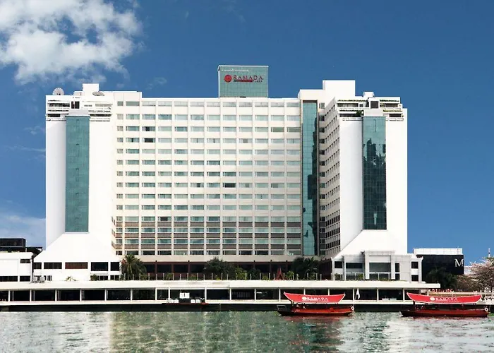 Hotel Ramada Plaza By Wyndham Menam Riverside 5*