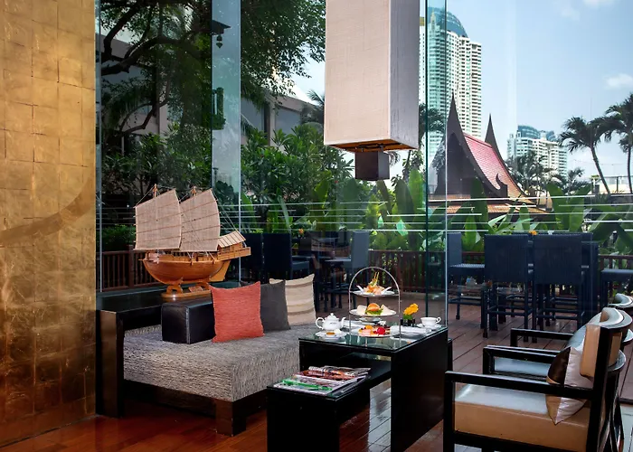 Hotel Ramada Plaza By Wyndham Menam Riverside Banguecoque