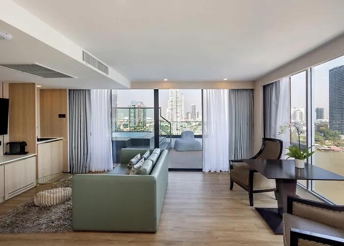 Hotel Ramada Plaza By Wyndham Menam Riverside